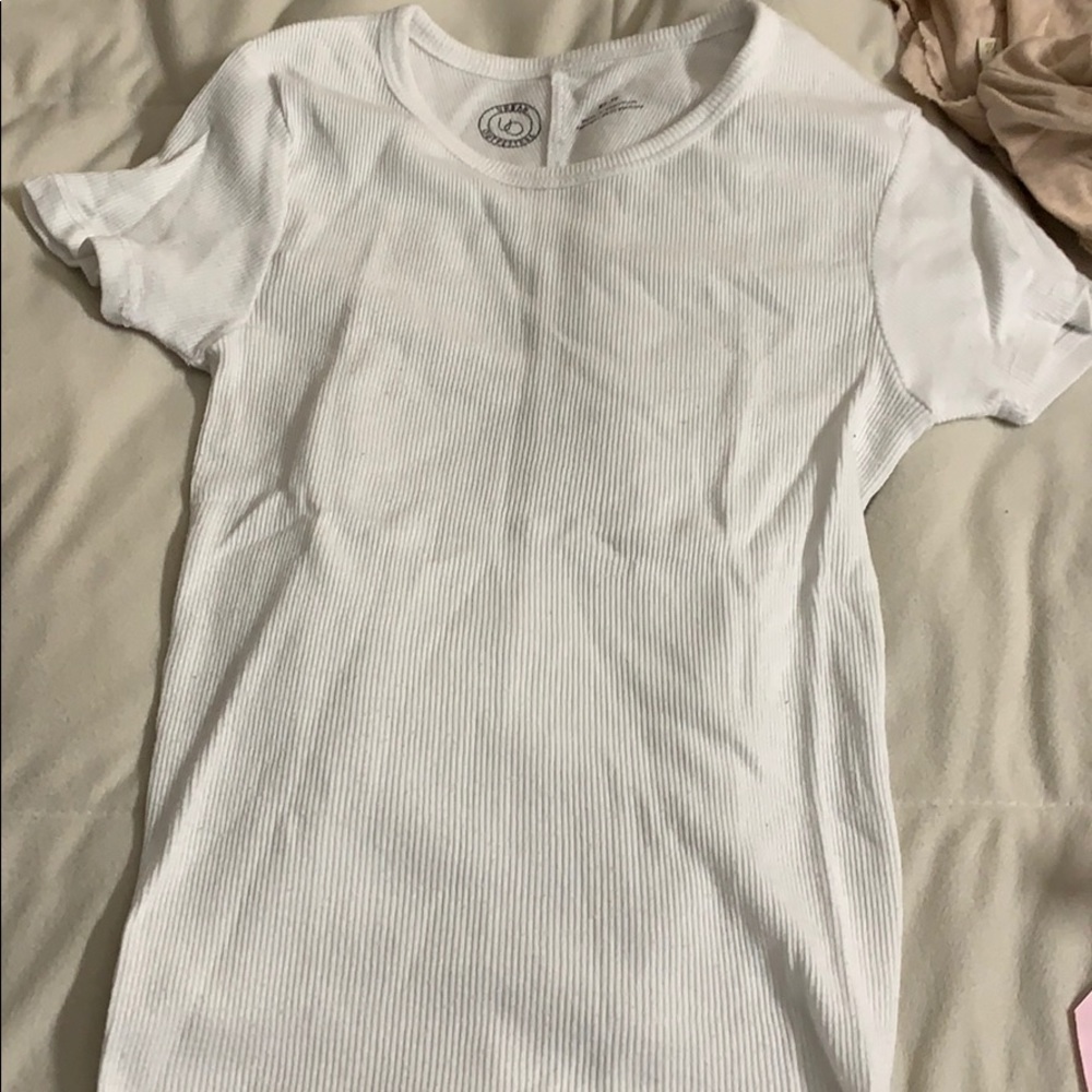 Simple white tshirt